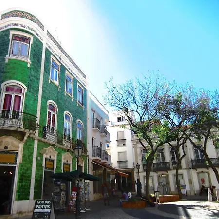 Costa D'oiro Ambiance Village Lagos