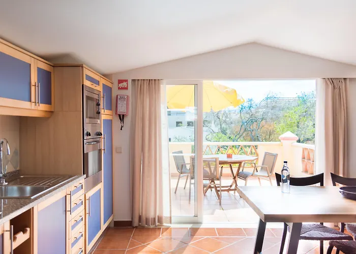 Ξενοδοχείο Costa D'oiro Ambiance Village 4*