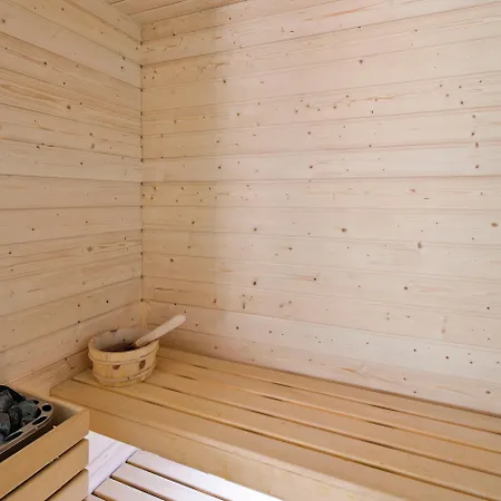 Costa D'oiro Ambiance Village Lagos