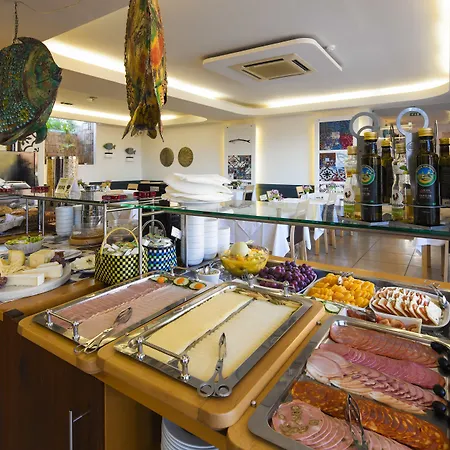 Costa D'oiro Ambiance Village Lagos