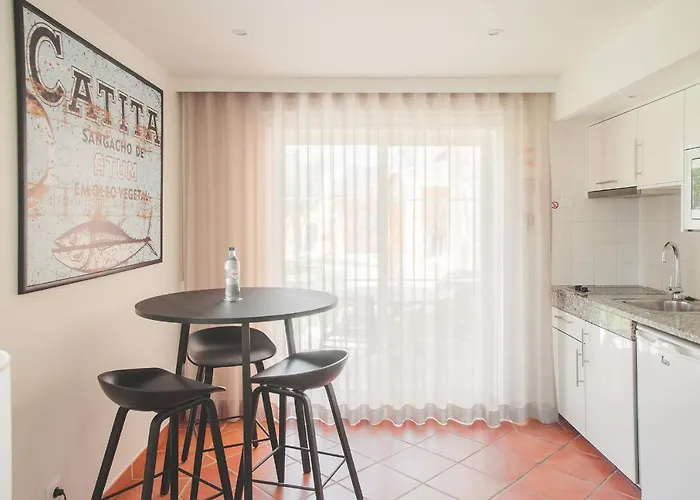 Costa D'oiro Ambiance Village Hotel Lagos