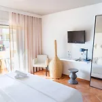Costa D'oiro Ambiance Village 4*