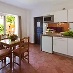 Costa D'oiro Ambiance Village Lagos